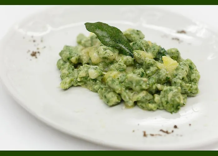 Πανσιόν Miravalle 3*